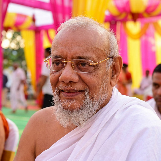 Acharya Ratnasundarsurishwarji Maharaj Saheb — Main Portrait